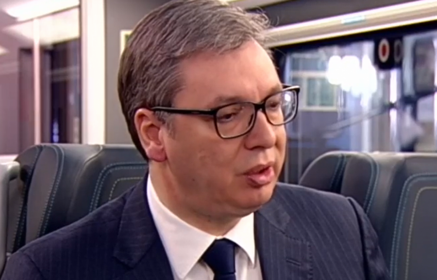 PREDSEDNIK VUČIĆ SE OBRATIO GRAĐANIMA U Srbiju stižu velike investicije! Verujem u pobedu, i za to se borim!