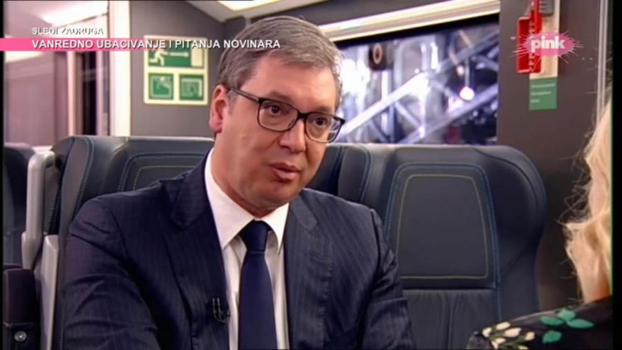 PREDSEDNIK VUČIĆ SE OBRATIO GRAĐANIMA U Srbiju stižu velike investicije! Verujem u pobedu, i za to se borim!