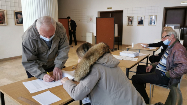 ZBOG JEDNOG LISTIĆA Ponavlja se glasanje na referendumu u Čačku
