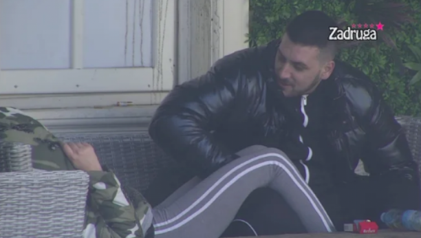 NE MOGU DA OBUZDAJU EMOCIJE! Nevena priznala Zoli svoja osećanja, a onda je on izgovorio nešto što je šokiralo zadrugarku!