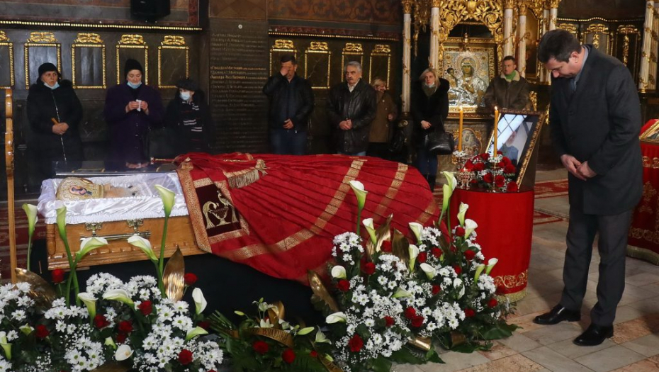 GRADONAČELNIK PAJIĆ ODAO POČAST EPISKOPU LAVRENTIJU U Šapcu  proglašena trodnevna žalost