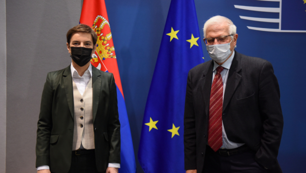 ANA BRNABIĆ, ŽOZEP BORELJ I OLIVER VARHELJI SE OBRATILI JAVNOSTI Srbija nastavlja svoj put u EU (VIDEO)
