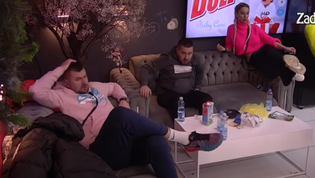 LJUBOMORAN?! Janjuš saznao da je Aleks spremila večeru za Dejana, pa je odmah potkačio za ovo!