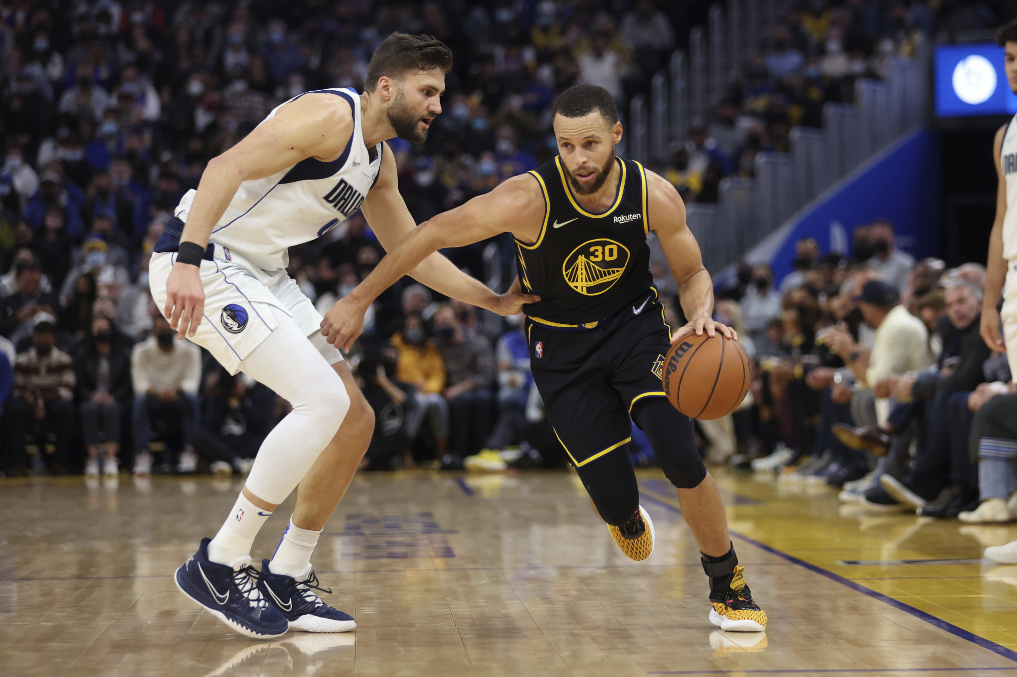 DONČIĆ VIDEO STRAŠNOG BJELICU! Srbinov dabl-dabl u demoliranju Dalasa! (VIDEO)