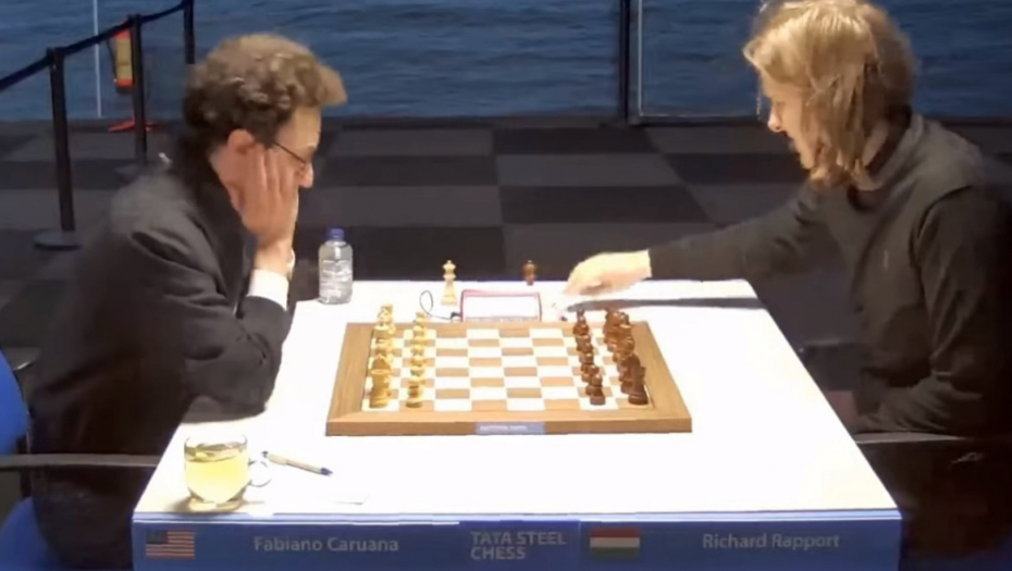 MAGNUS POKAZAO ZAŠTO JE NAJBOLJI NA SVETU Remiji vodećih, Raport opet preti