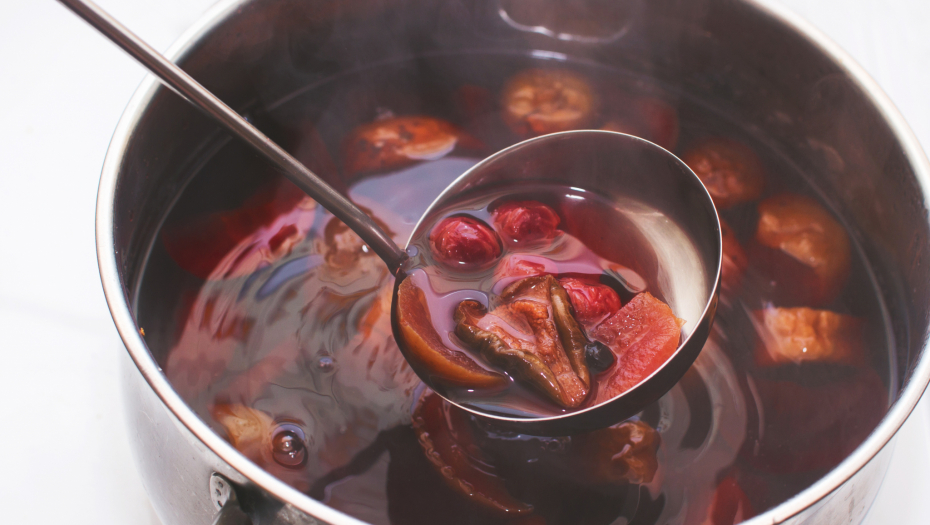 UKUS JE FENOMENALAN Napravite kompot od trešanja sa karanfilićem