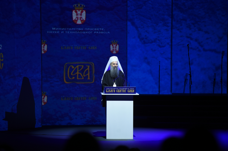 Porfirije: Treba da se staramo o svojim bližnjima da se ne bismo izgubili u samoći...