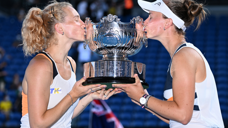 ČEHINJE BEZ PREMCA! Krejčikova i Sinjakova osvojile Australijan open