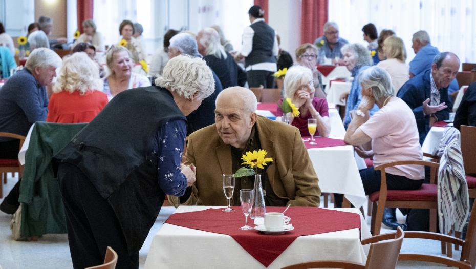 KOME POŠTAR ZVONI NA VRATA, A KOME NE? Penzioneri obratite pažnju na sledeća pravila