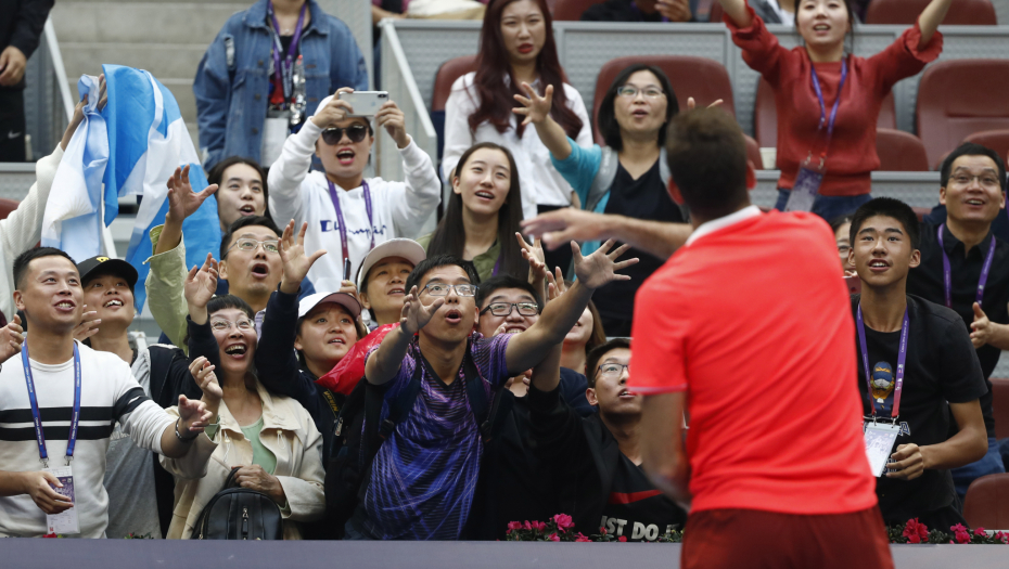 ŠOK! Grend slem šampion odlučio da se penzioniše, veliki teniski as kači reket o klin!