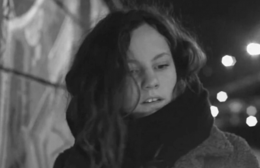 VOLIM TE VEČNO, SUNCE MOJE! Potresne poruke kolega nakon prerane smrti mlade glumice kidaju dušu: Putuj, lepi naš anđele!