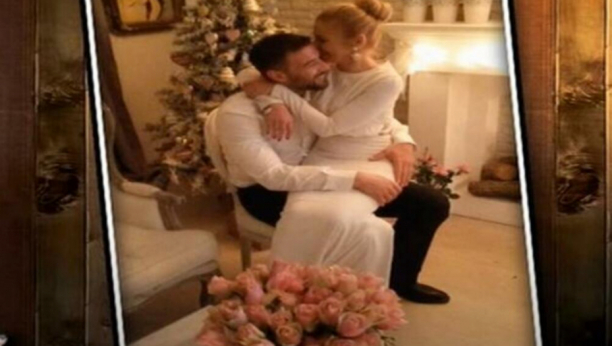 REKLI SU DA U DNEVNOJ SOBI! Isplivale fotografije sa tajnog venčanja Nataše Bekvalac i Ljube, a jedan detalj nagoveštavao je bolan kraj!