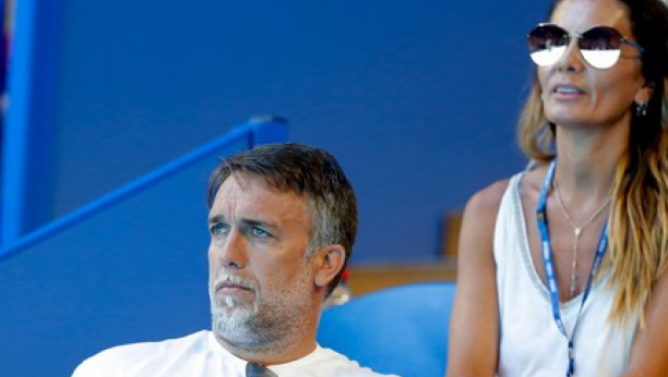 "NE ŽELIM DA MU KUPIM AUTO, NEKA SAM ZARADI": Sin fudbalske legende radi u kopirnici, nema ništa od očevog bogatstva, evo koji je razlog