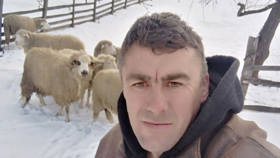 MILANOV OGLAS ZA ŽENIDBU JE UZDRMAO SRBIJU Godinu dana kasnije nije našao mladu, srpske devojke beže kao đavo od krsta zbog JEDNE STVARI (FOTO)