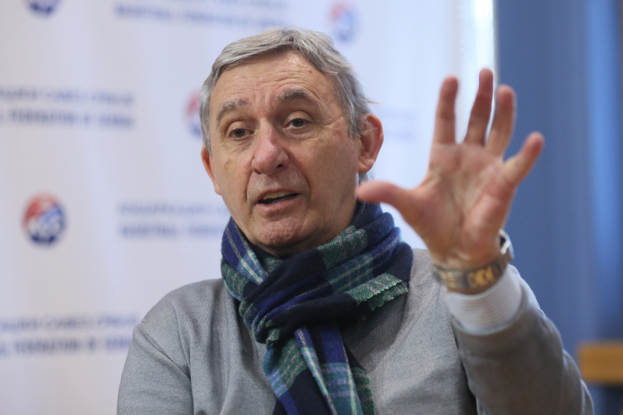 PEŠIĆEVE REČI ODJEKNULE Selektor Srbije otkrio da li će Jokić igrati za reprezentaciju