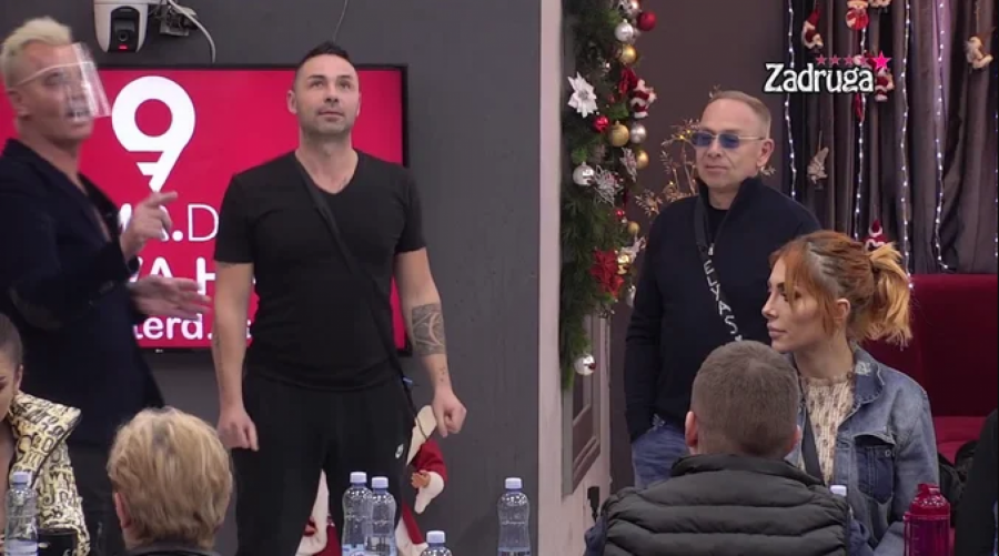 EVO KO JE NOMINOVAN OD STRANE PUBLIKE Bio je akter mnogih skandala, a sada mu je ugrožen ostanak u Beloj kući