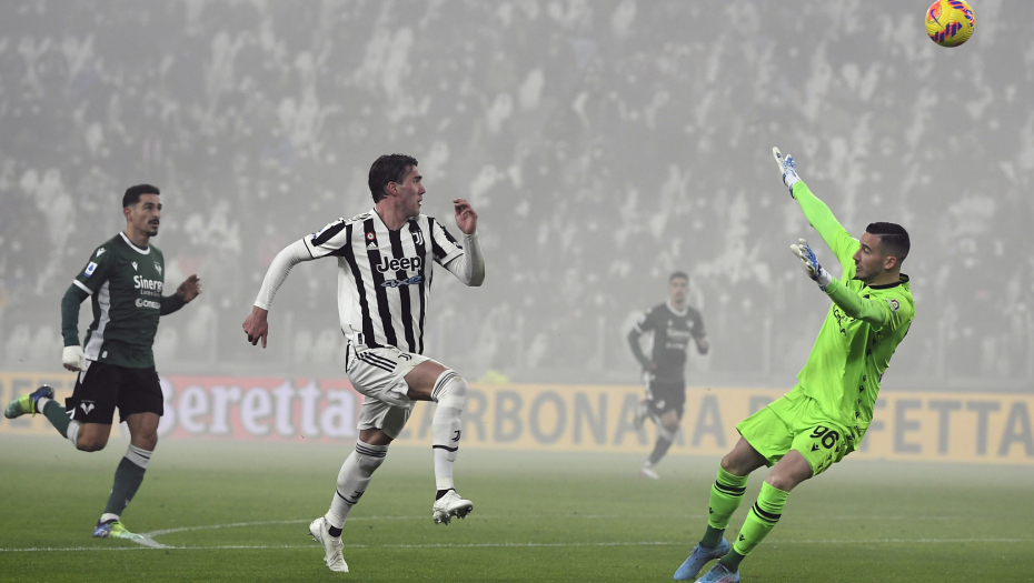 PODELA BODOVA U GRADSKOM DERBIJU Kiks Vlahovićevog Juventusa!