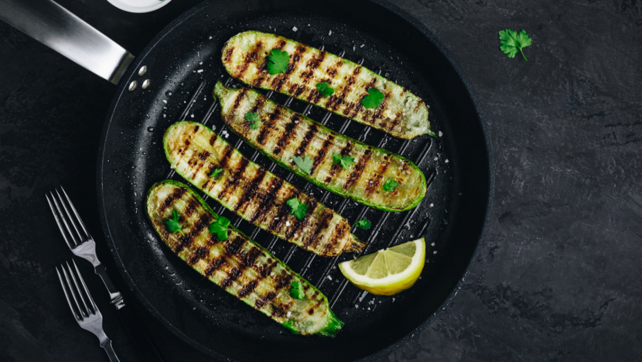 Zdrav i ukusan obrok: Grilovane tikvice sa belim lukom