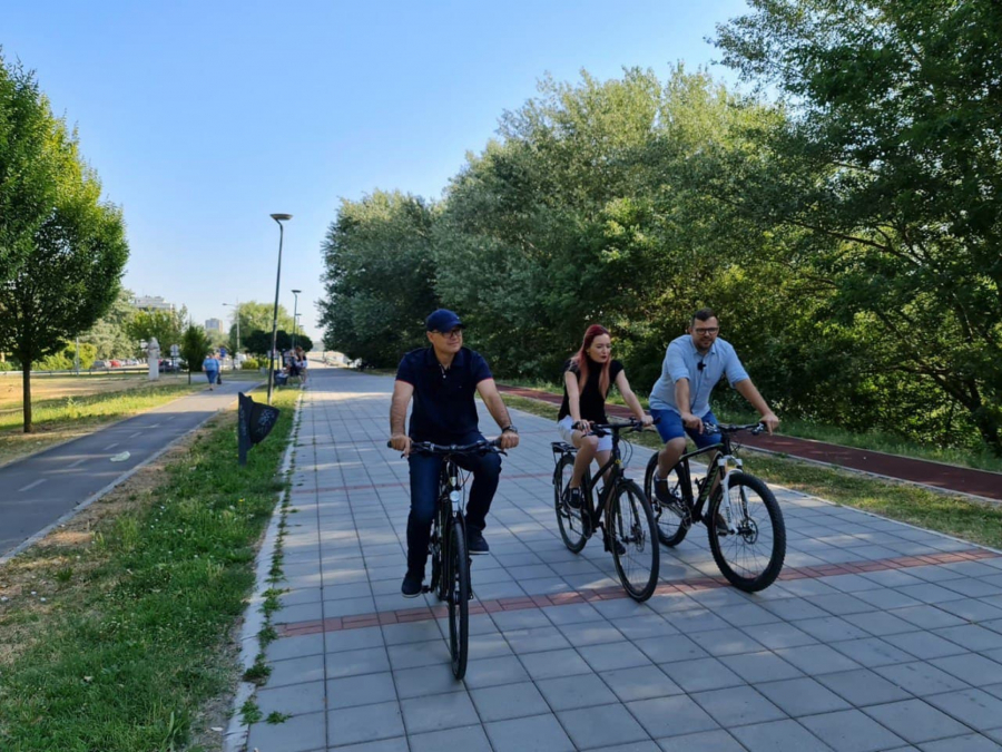 NOVČANA POMOĆ GRAĐANIMA Dodeljuju se pare za kupovinu novog vozila, evo kako da se prijavite