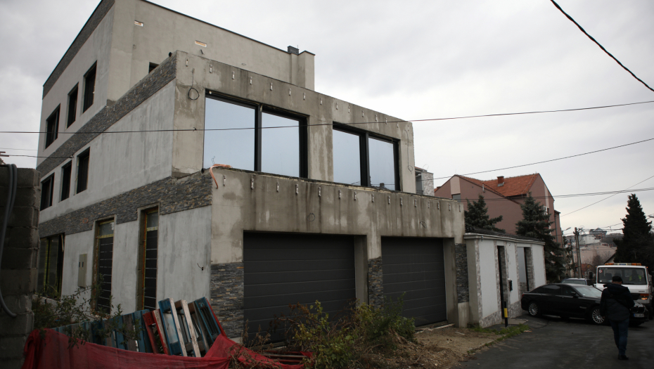 VELJI I MESARU ODUZIMAJU IMOVINU OD 5 MILIONA EVRA? Šefovi monstruoznog klana uskoro bi mogli da ostanu bez bogatstva stečenog kriminalom