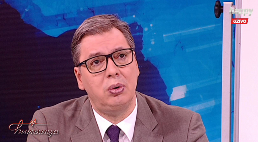 VUČIĆ ODUŠEVIO NACIJU Mladima još jednom po 100 evra, prosečna penzija uskoro 500 evra!