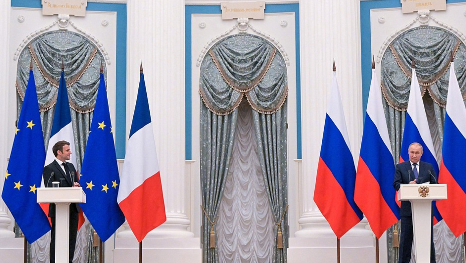 "NE LAŽITE SEBE" Žestoki odjeci današnjeg razgovora Putina i Makrona
