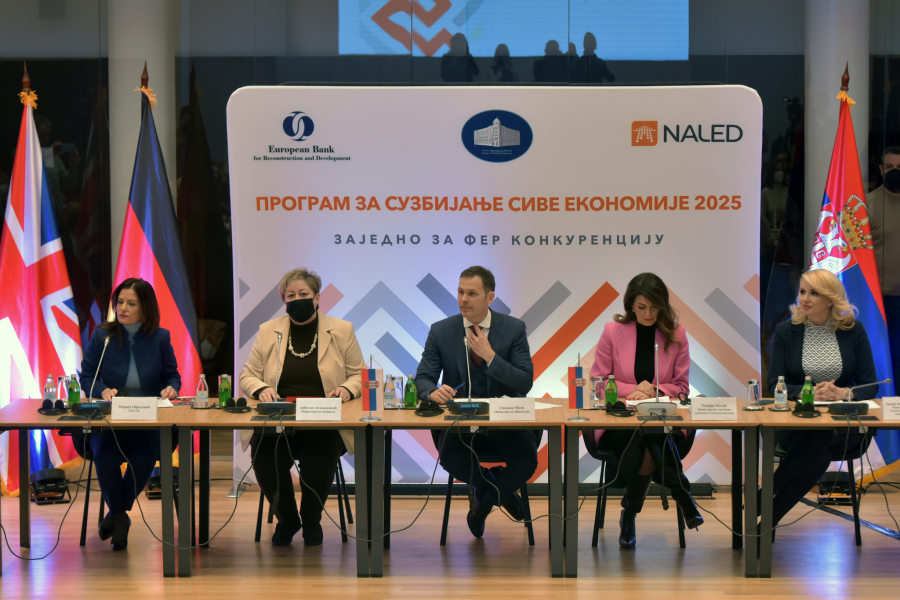 MINISTAR FINANSIJA NAJAVIO KAKVE ĆE SE MERE SPROVODITI Predstavljen Program za suzbijanje sive ekonomije 2022-2025