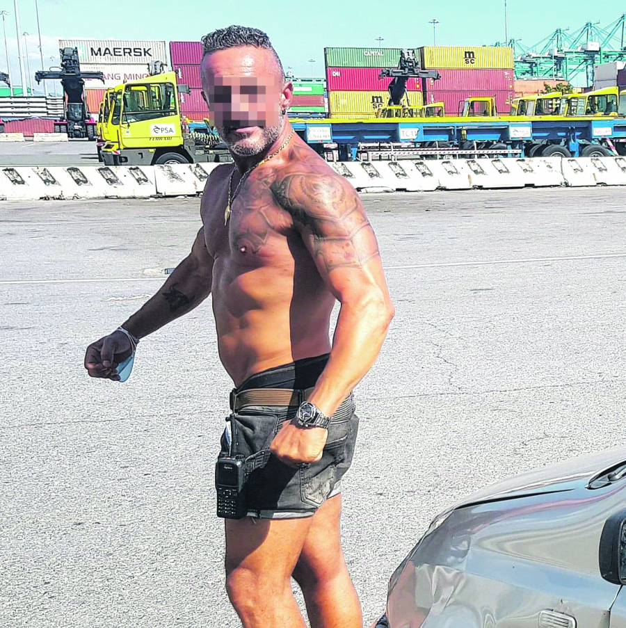 SRBIN PRONAĐEN PREKLAN NA BRODU PUNOM KOKAINA: Otkriven leš tokom zaplene droge