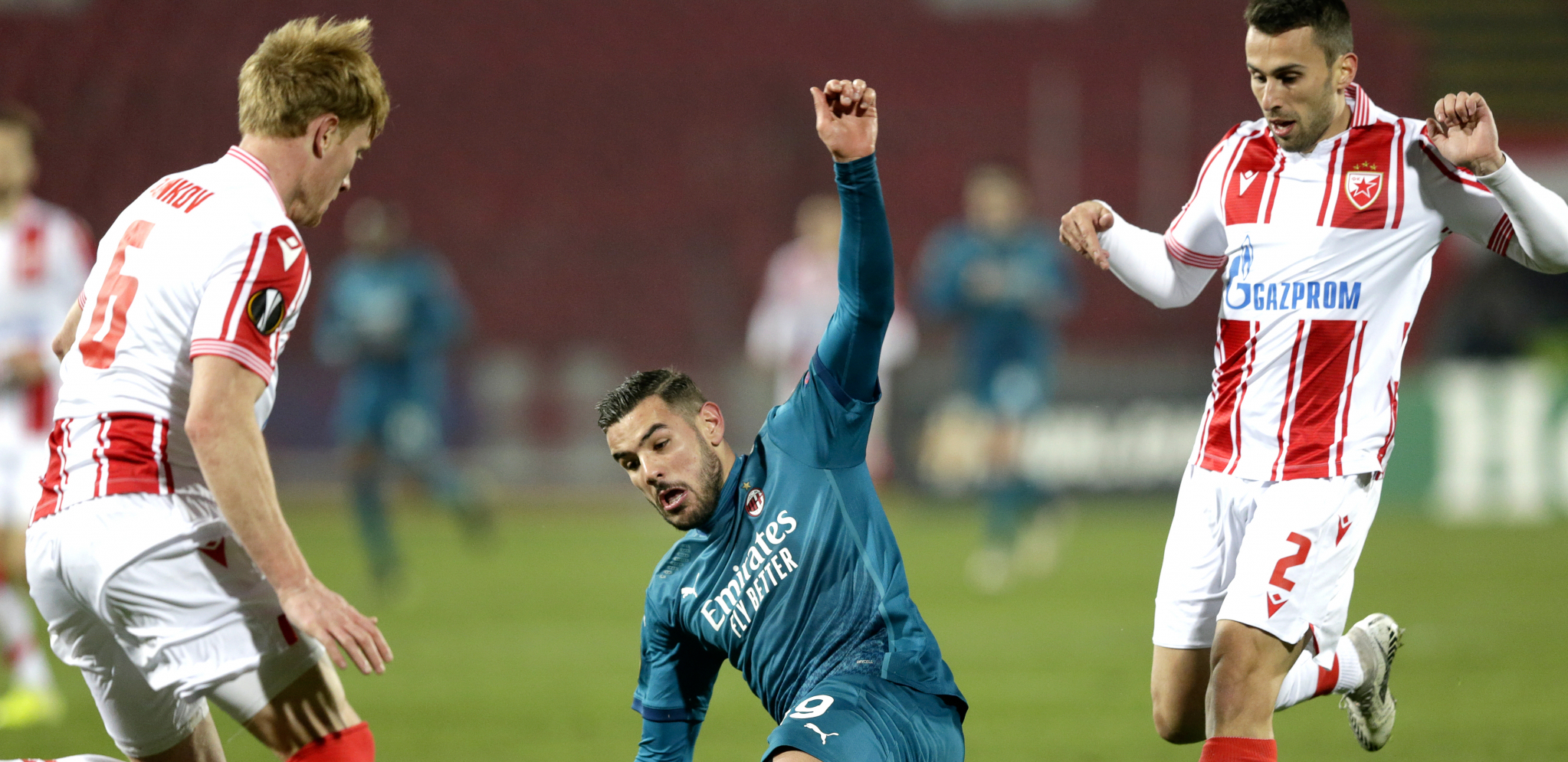 VELIKI SKANDAL U RUSIJI Sudija ponovio penal da bi isključio bivšeg fudbalera Zvezde (VIDEO)