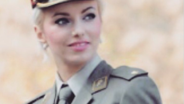 "SLUŽILA SI SAMO DA ODVRAĆAŠ PAŽNJU NEPRIJATELJI!?" Nakon što je Aleksandra izbacila fotografiju u vojnoj uniformi usledile su stravične uvrede!