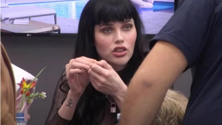 POZDRAV ZA TAKIJA! Deniz se prisetila afere sa ocem Maje Marinković, i imala da mu poruči samo jednu stvar