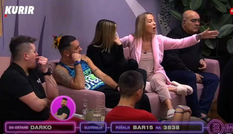 IMALA JE MARATONSKI SE*S OD 45 MINUTA SA NJIM! Ksenija spomenula Nikolu Lakića, javno mu uputila poruku i to direktno u kameru!