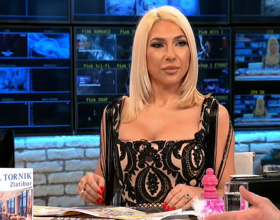 JOVANA JEREMIĆ POSLE RAZVODA OPET SREĆNA! Voditeljka otkrila da nije vezi, ali da je zaljubljena, pa otkrila s kime će provesti Dan zaljubljenih