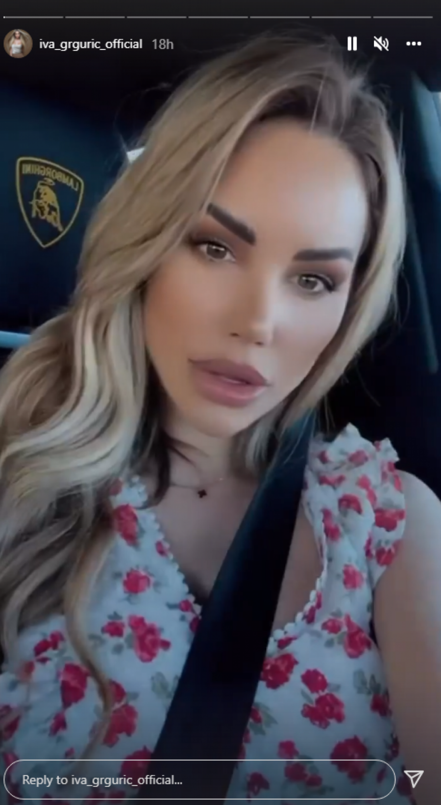 PUTOVANJE SE ISPLATILO, IZABRALA OVU VREDNU STVAR! Pobednica Zadruge se pohvalila luksuznim automobilom! (FOTO)