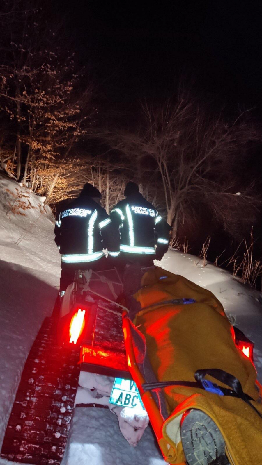 AKCIJA SPASAVANJA Pripadnici Sektora za vanredne situacije Vranje uspešno pomogli povređenom čoveku (FOTO)
