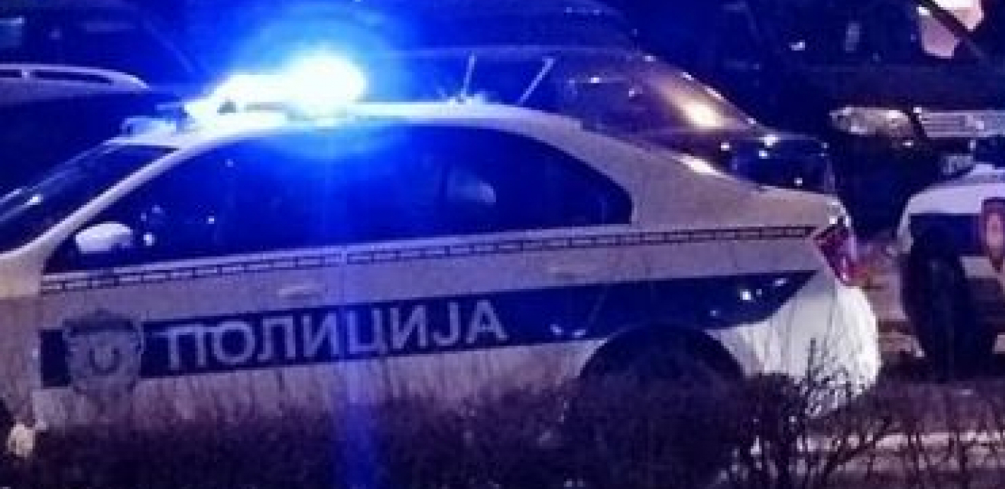 POLICIJA BLOKIRALA ULICE U Dom zdravlja u Despotovcu stigla dojava o bombi