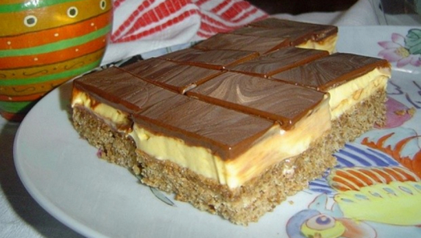 STARINSKI KOLAČ SA ORAHOM I ČOKOLADOM Banjalučanka torta, izdašna i fantastična poslastica