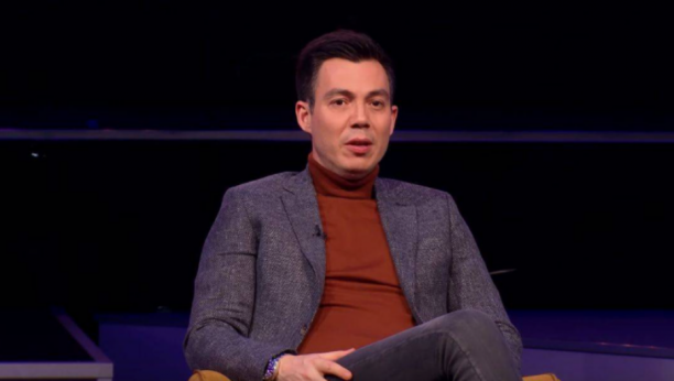 TEŠKO JE FINANSIJSKI Poznati pevač progovorio o novcu, priznao da folkeri bolje zarađuju, a onda otkrio nešto što malo ko zna