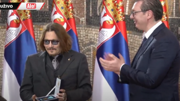 DŽONI DEP ODLIKOVAN ZA DAN DRŽAVNOSTI SRBIJE "Dragi predsedniče Vučić, ovo je izuzetna čast za mene"