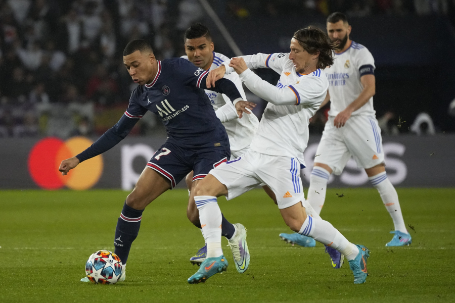 ODREKLI SE NOVAKA, PA SE NUDE REALU Đokoviću zaboli nož u leđa, a sada se spremaju na neverovatan korak