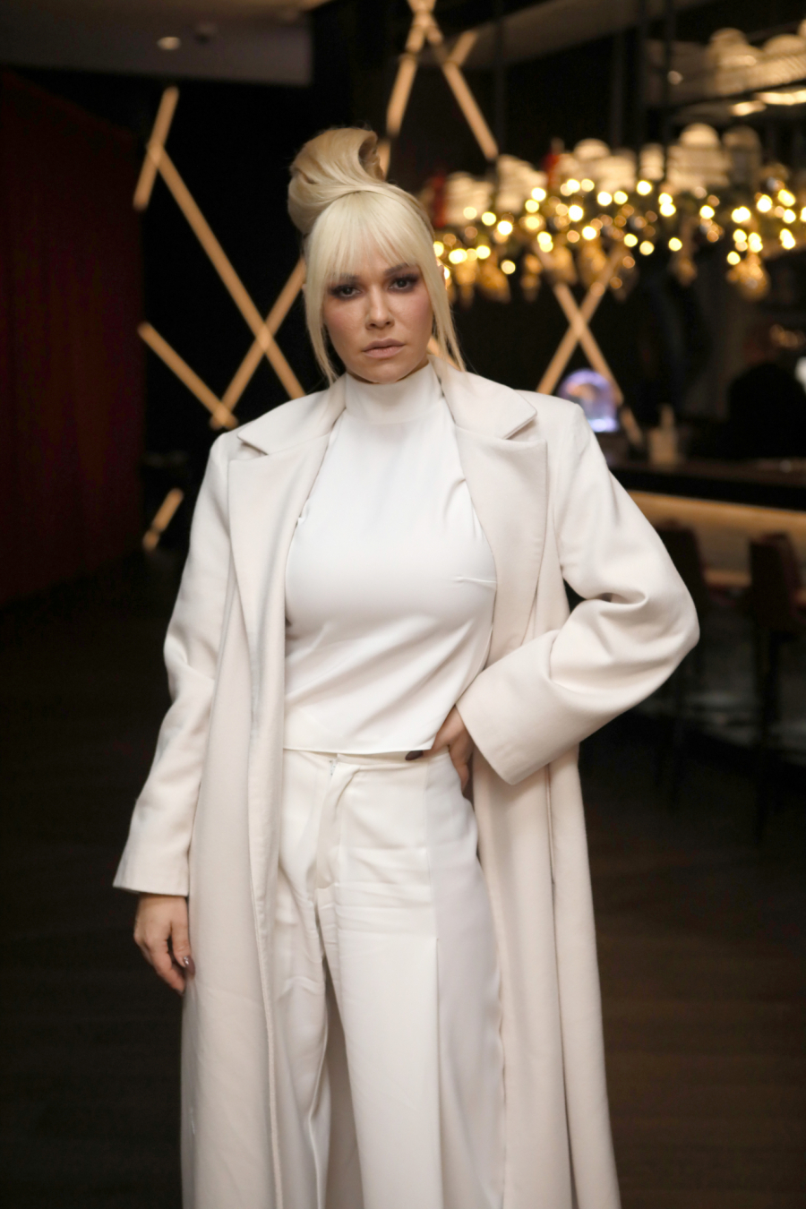 ŠOKIRAJU ME STVARI KOJE HANA KRIJE OD MENE! Nataša Bekvalac za Alo! progovorila o detinjstvu, strogim roditeljima, ali i o odnosu s decom