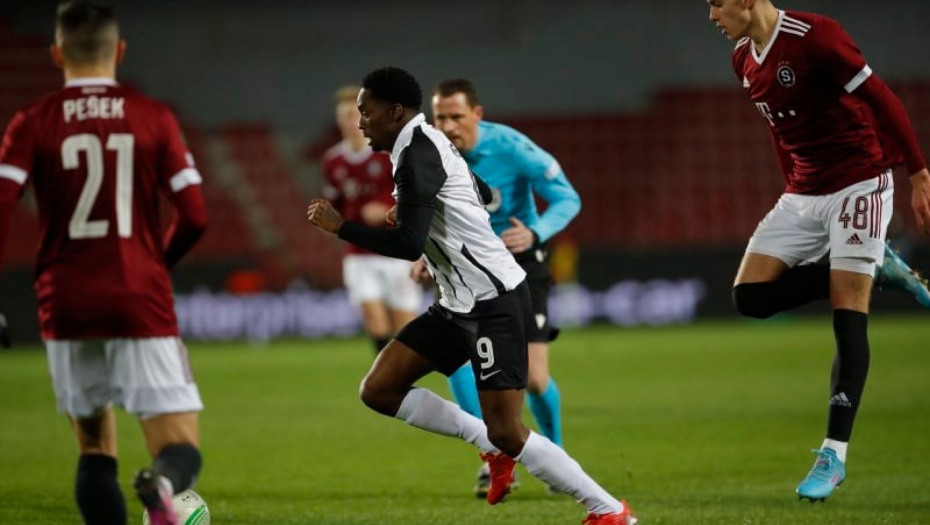 MENIGOV ZLATA VREDAN LOB! Partizan slavio u Pragu i nagovestio prolaz u osminu finala! (VIDEO)