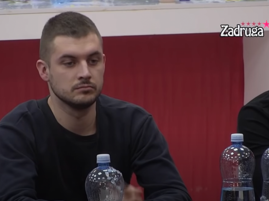 ONA JE TAKAV PROFIL DEVOJKE! Mima morala da bira između ljubavi i flerta, pa je Gruja žestoko spustio!