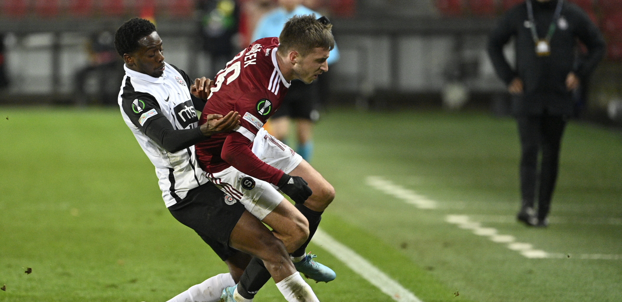 VELIKA POBEDA ZA SRPSKI FUDBAL! Trijumf Partizana u Pragu otvara vrata direktnog plasmana u Ligu šampiona!