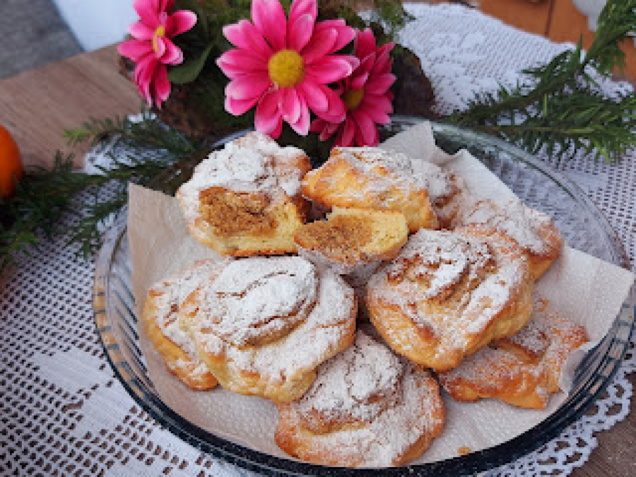 NAPRAVITE OVAJ KOLAČ Ružice sa orasima, ukus je fenomenalan (VIDEO)