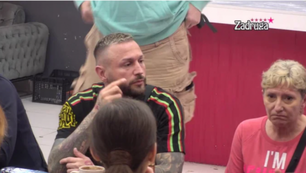 JANJUŠ BRUTALNO ISPROZIVAO ŠA! Pohvalio je Moniku, a reperu je mogao samo da poruči jedno!