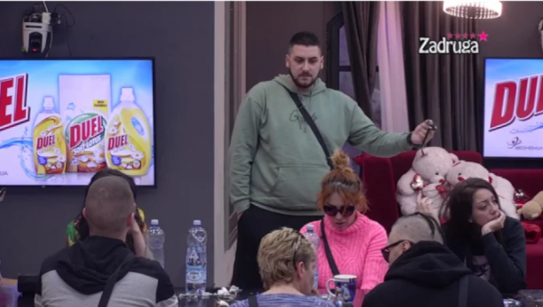 SASULI SVE U LICE JEDAN DRUGOM! Mensur bez dlaki na jezku, progovorio o prijateljstvu sa Karićem!