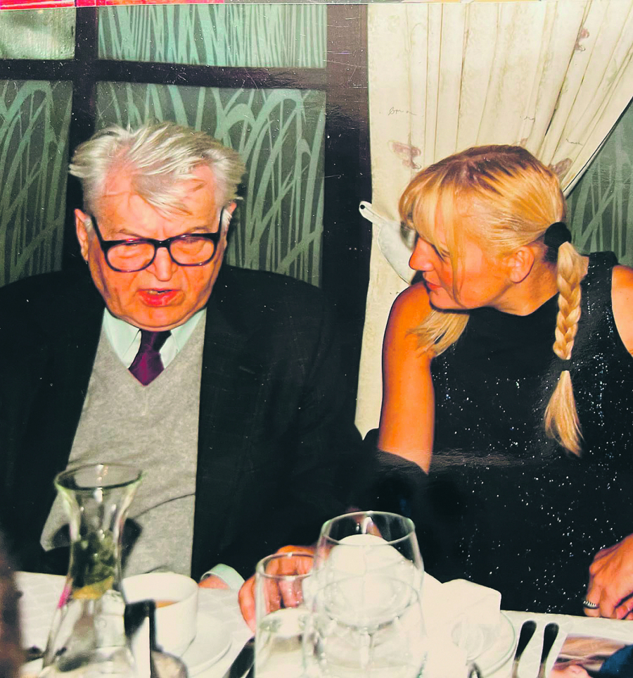 NOĆ U NEMAČKOM ZATVORU SE NE ZABORAVLJA Alo! ispovest Vesna de Vinča: Neotkriveni detalji iz života žene koja iznova intrigira javnost