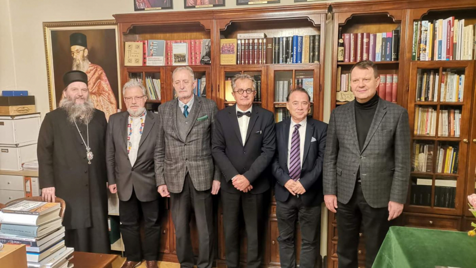 POVODOM SRETENJA U BEČU SE PREDSTAVILI GOSTI "PROSVJETE" Među njima je  bio i predsednik Vlade Vojvodine Igor Mirović