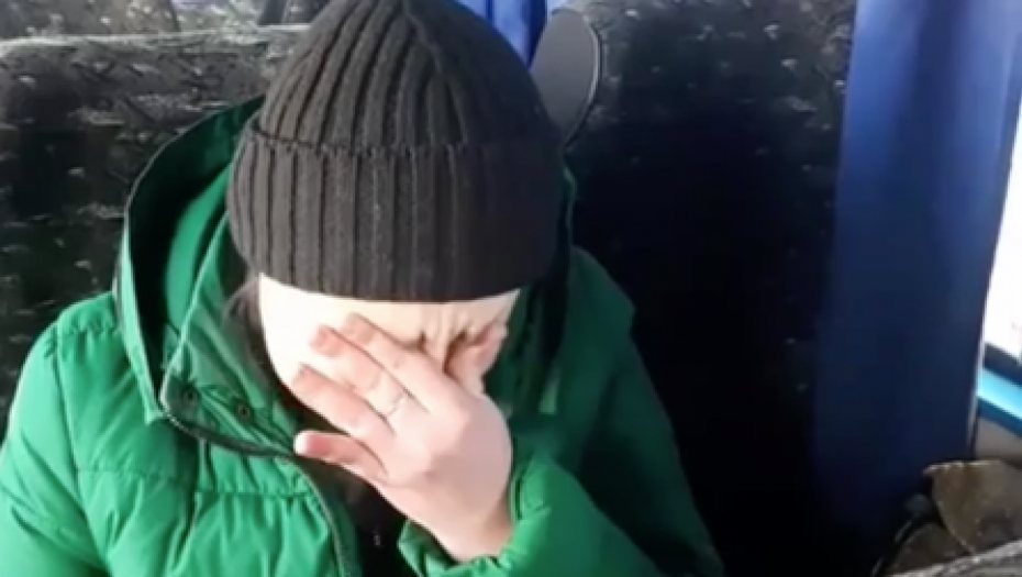 RUSI IZ DONBASA U SUZAMA "Granatiraju nas svaki dan, naša deca plaču!" (VIDEO)